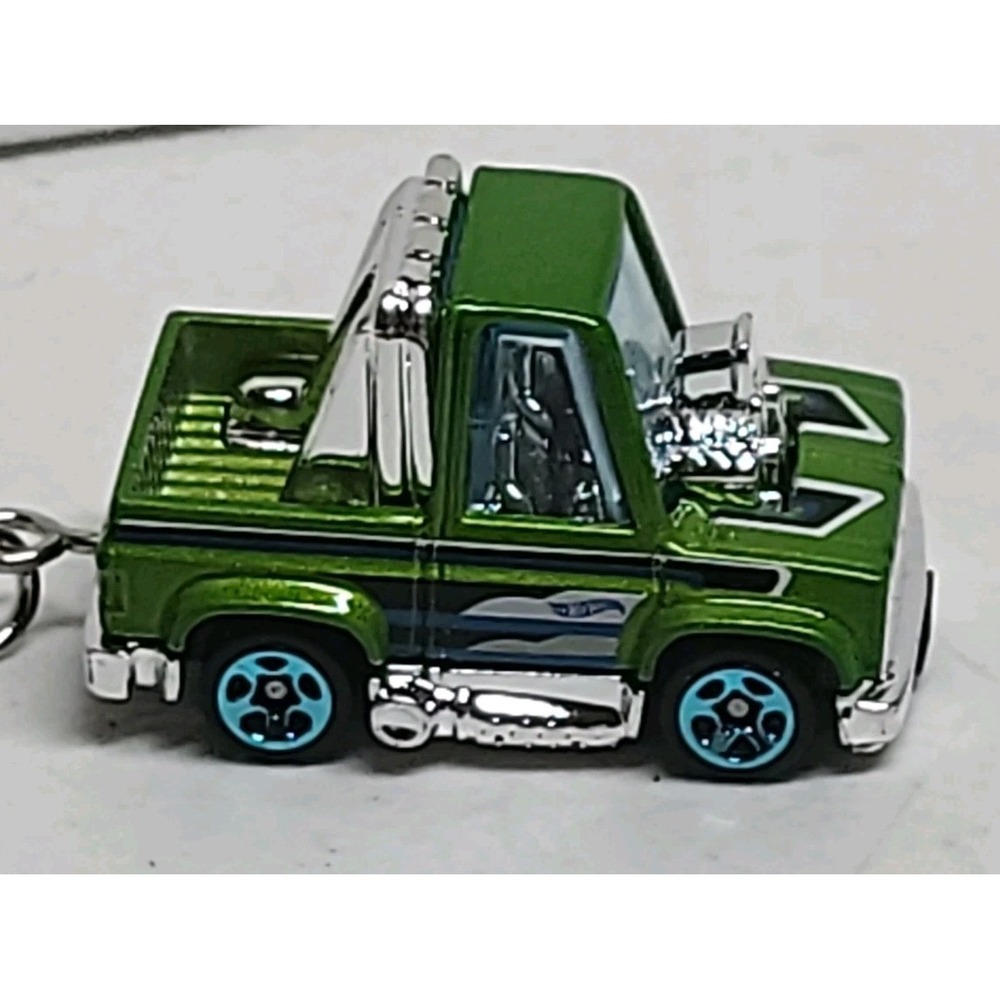 Hot Wheels Toon'd 83 Chevy Silverado Diecast 1:64 Custom Keychain